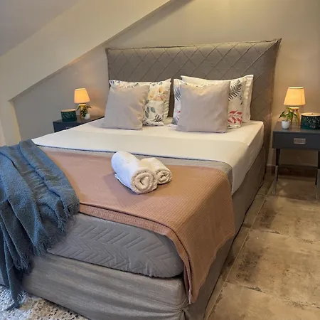 Apartament Sofitaki *